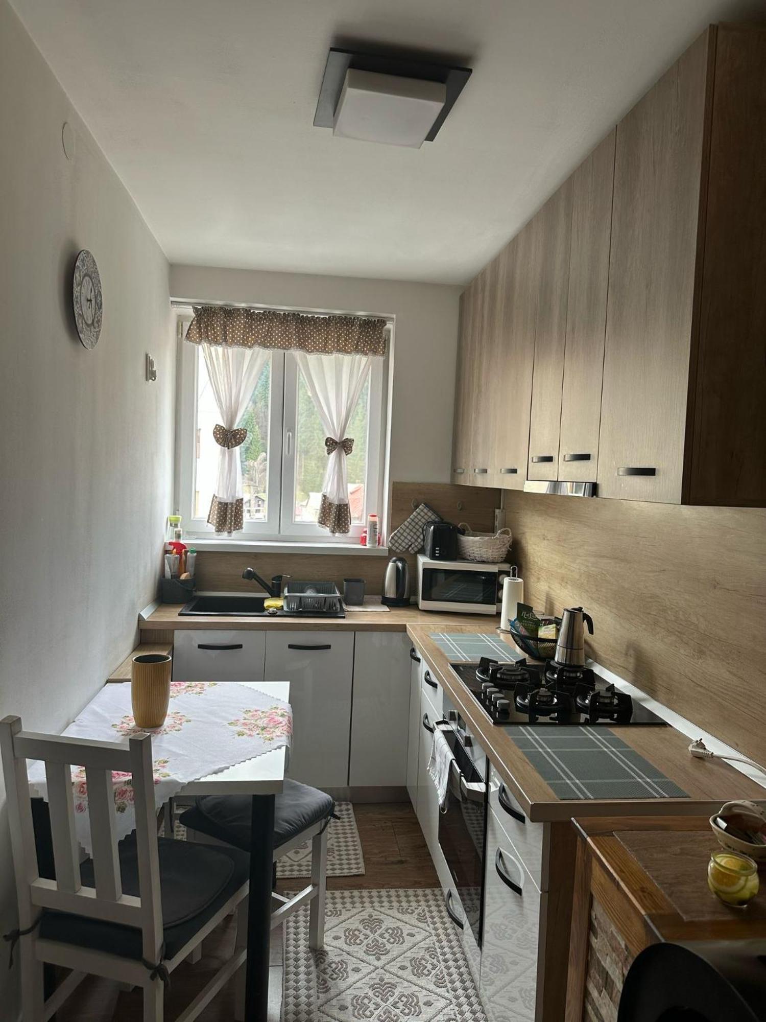 Apartament De Inchiriat 보르섹 외부 사진